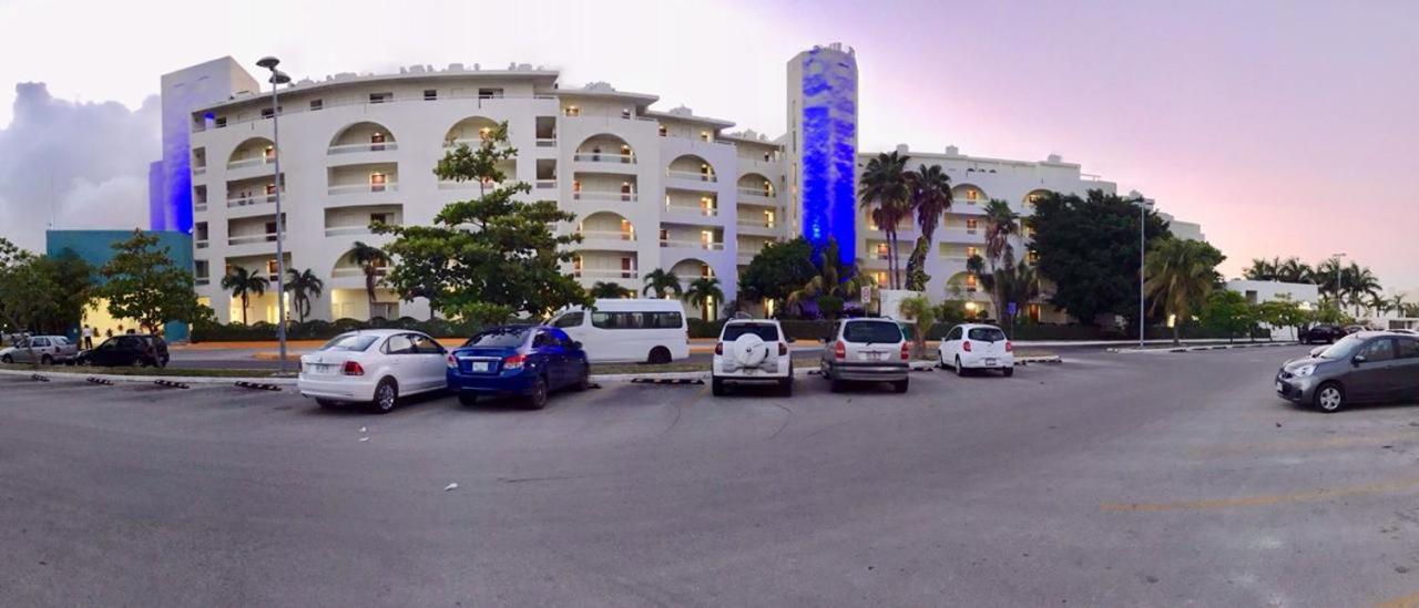 Increíble departamento con la mejor playa Apartamento Cancún Exterior foto