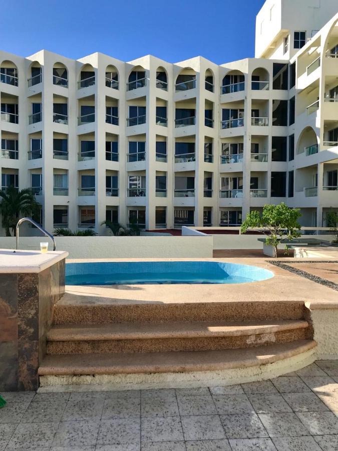 Increíble departamento con la mejor playa Apartamento Cancún Exterior foto